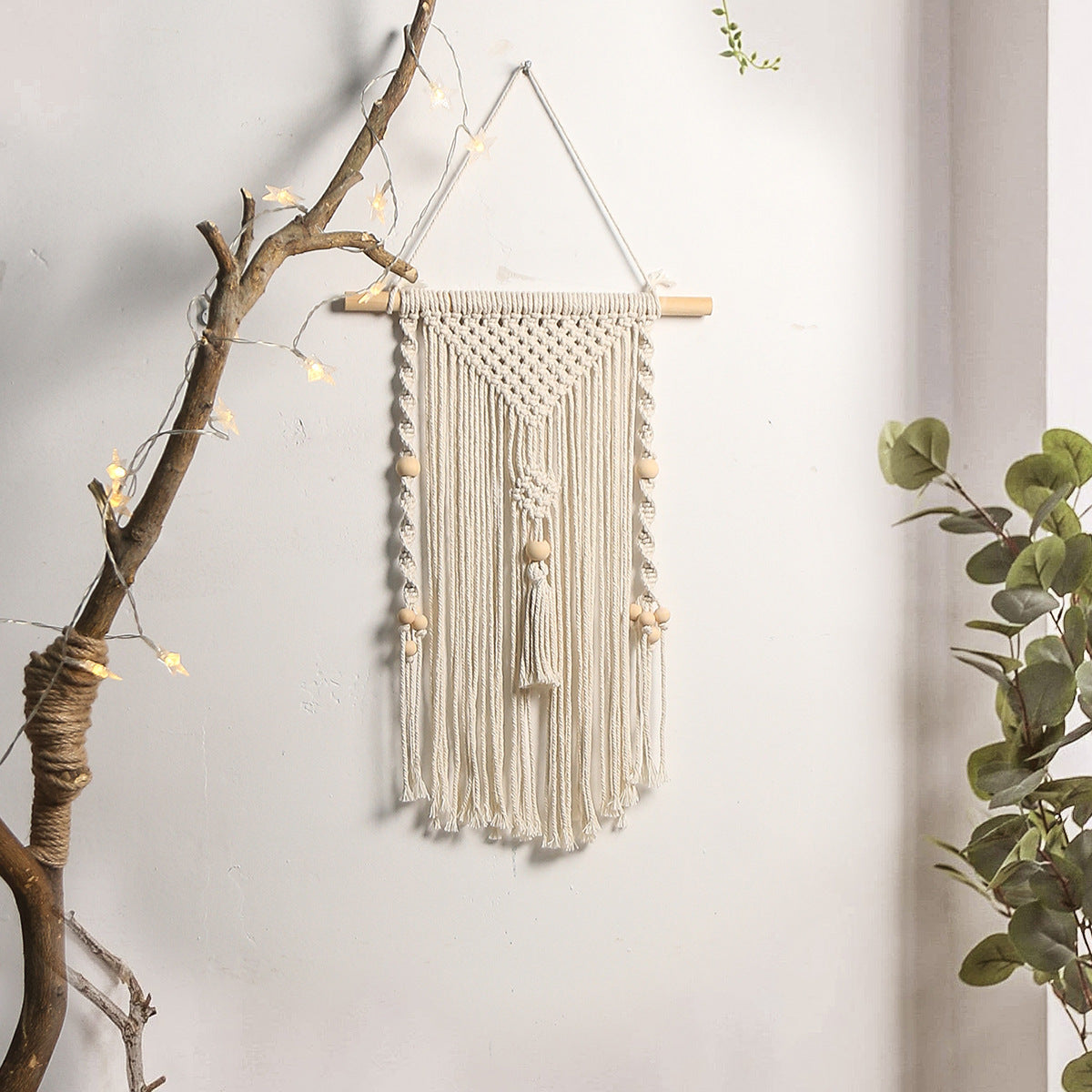 Bohemian macrame home decoration wall "MAHO"